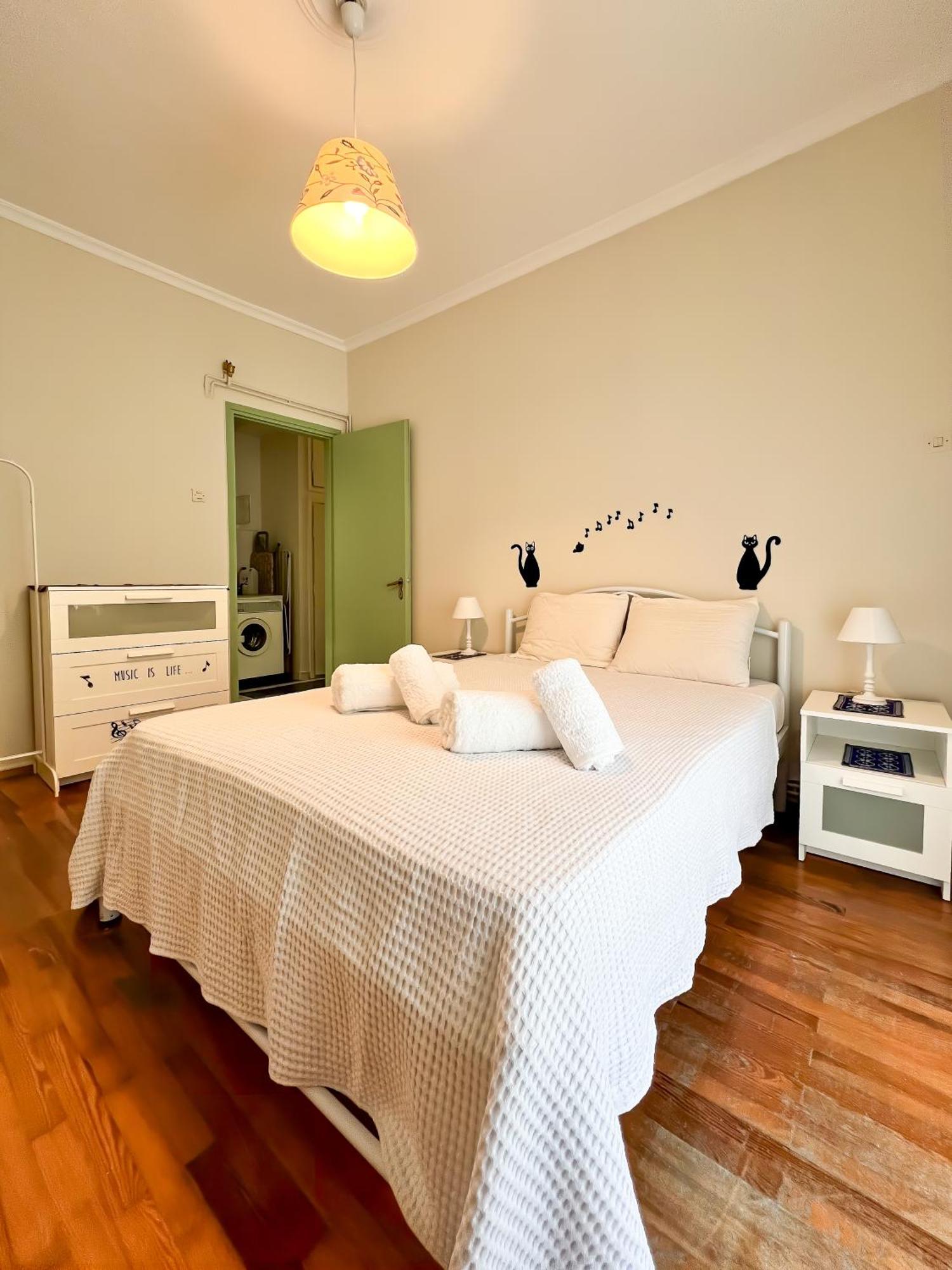 Sonia'S Skg 3 Bedroom Family Apartment - Near Metro Thessaloniki Exterior photo